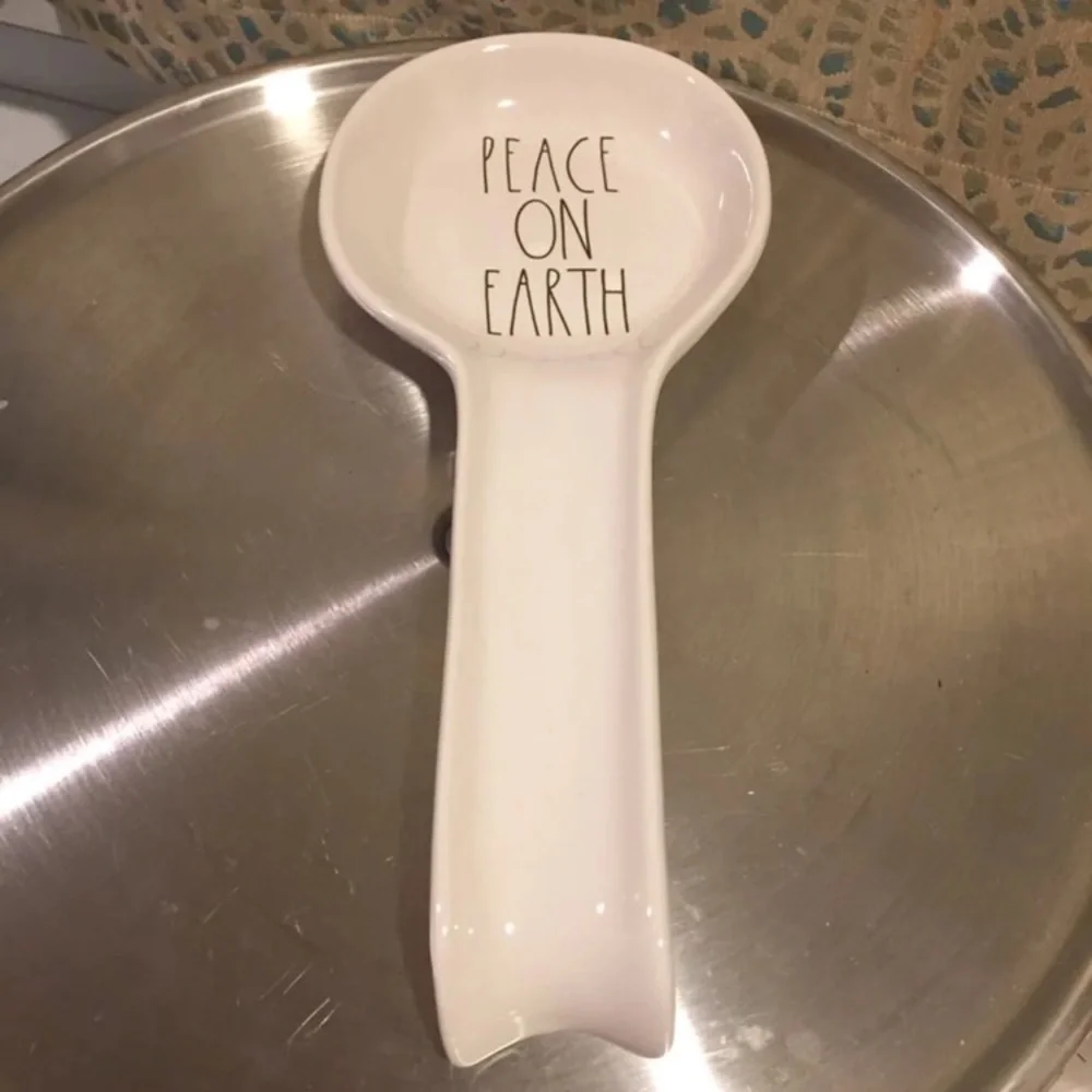 Rae Dunn Spoon Rest PEACE ON EARTH Christmas NWT holiday